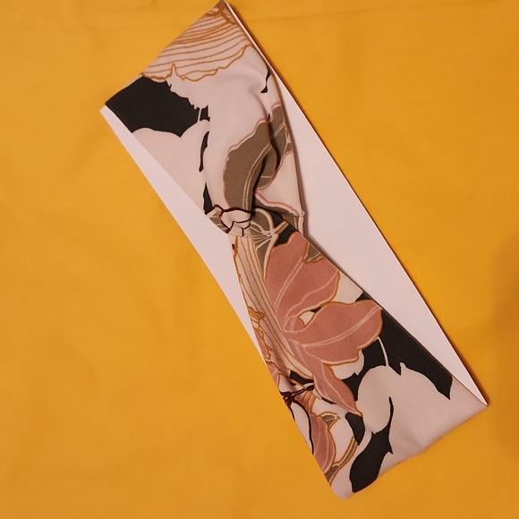 Handmade Brushed Cotton/Polyester/Spandex Head Bands. - Picture 8 of 10